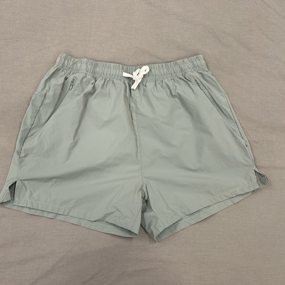 Men's Gray Shorts - Picture 1 of 3